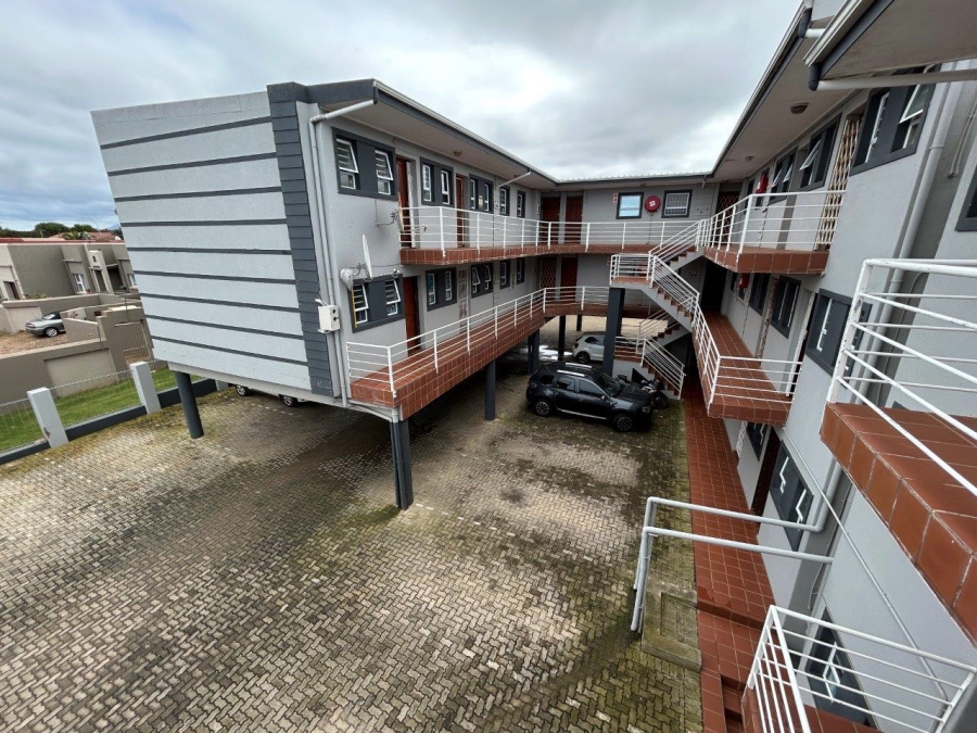 2 Bedroom Property for Sale in C Place Eastern Cape